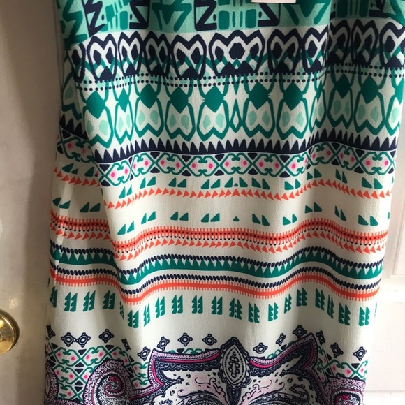 Cute shift dress - Picture 3 of 4